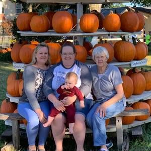 Meet your Posher, Sabrina